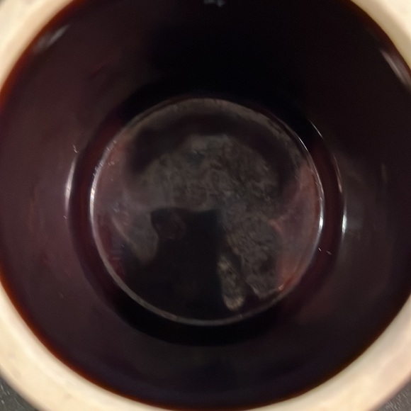 Small Brown Glazed Crock With Seal and Metal Handle Closure - Picture 10 of 11